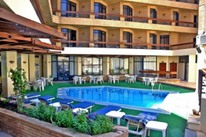 Гостиница Gaddis Hotel, Suites and Apartments  Луксор